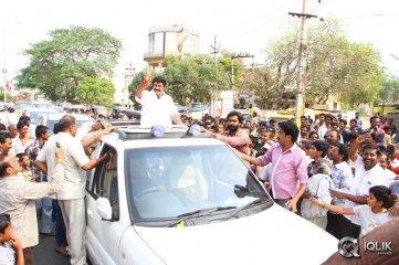 Legend Movie Team Success Tour